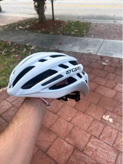 AGILIS BIKE HELMET W/MIPS Size L