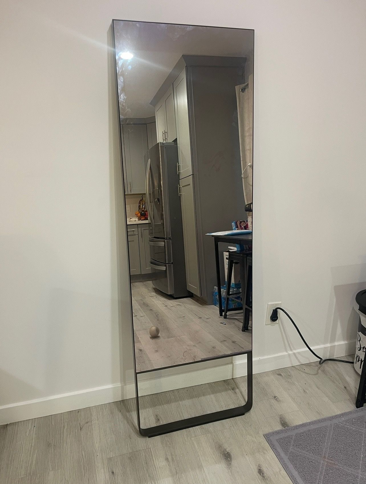 Lululemon Studio Mirror… Perfect condition. Thousand of classes in Strength, Cardio, Yoga and more. Home Gym Fitness…. $250 Price is Firm!!!