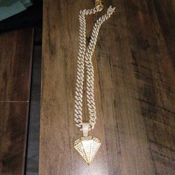 Good Plated Chain And Charm