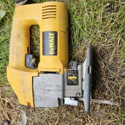 DeWALT DW318 vs Orbital Jig Saw $40