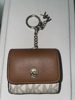 Mini MK airpod/beats little holder