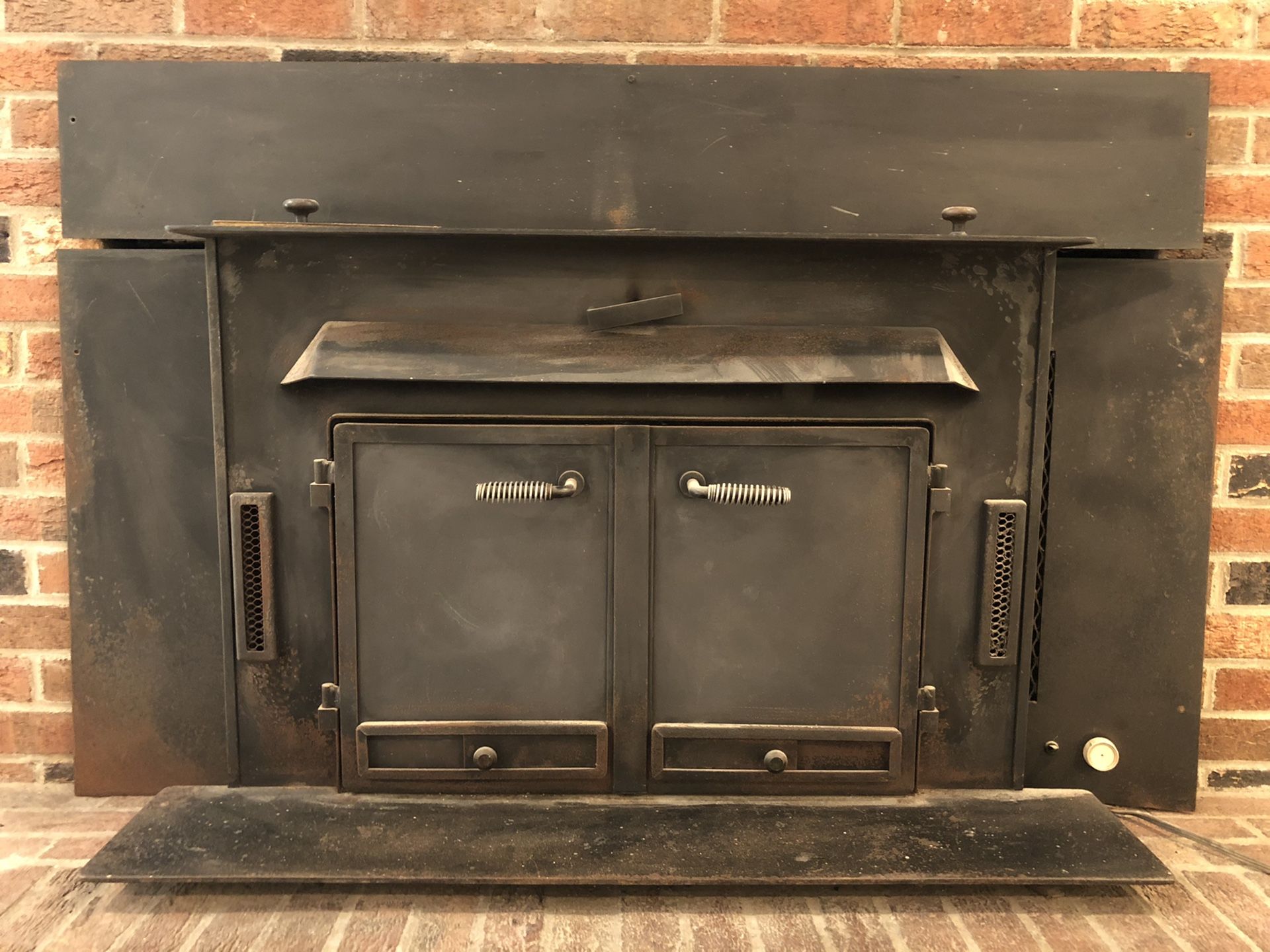 Vintage Buck Stove, Model 28000