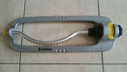 Oscillating Sprinkler