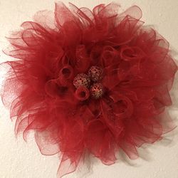 Red Mesh Wreath     