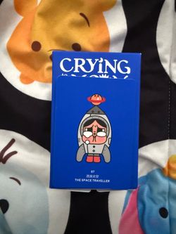 THE SPACE TRAVELLER Crying to the Moon CRYBABY Figure
