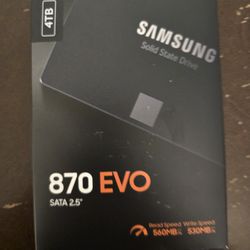 Samsung - 870 EVO 4TB Internal SSD SATA