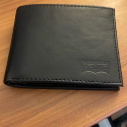 Levi’s Black Wallet 