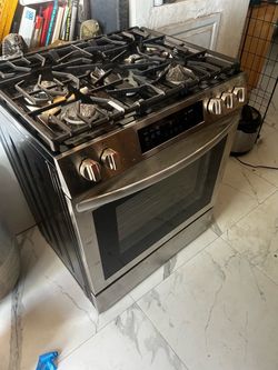 Frigidaire stove