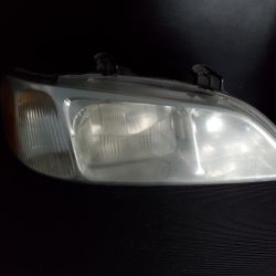 99 - 01 Acura Tl Passenger Right Headlight