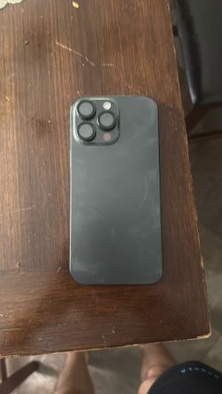 iPhone 16 Pro Max activation locked