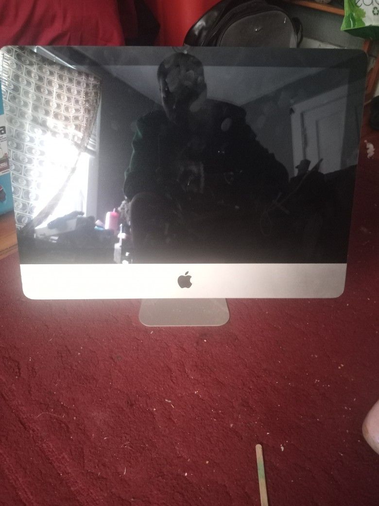 Apple Monitor 24 Inch