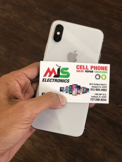 IPHONE X 64GB UNLOCKED