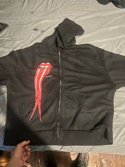 Vague Studios Black Zip-Up Graphic Hoodie