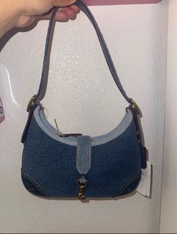 Denim Coach Hampton