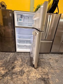 Refrigerador con Ice maker a Pagos