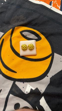 Gold nuggets earrings size 14