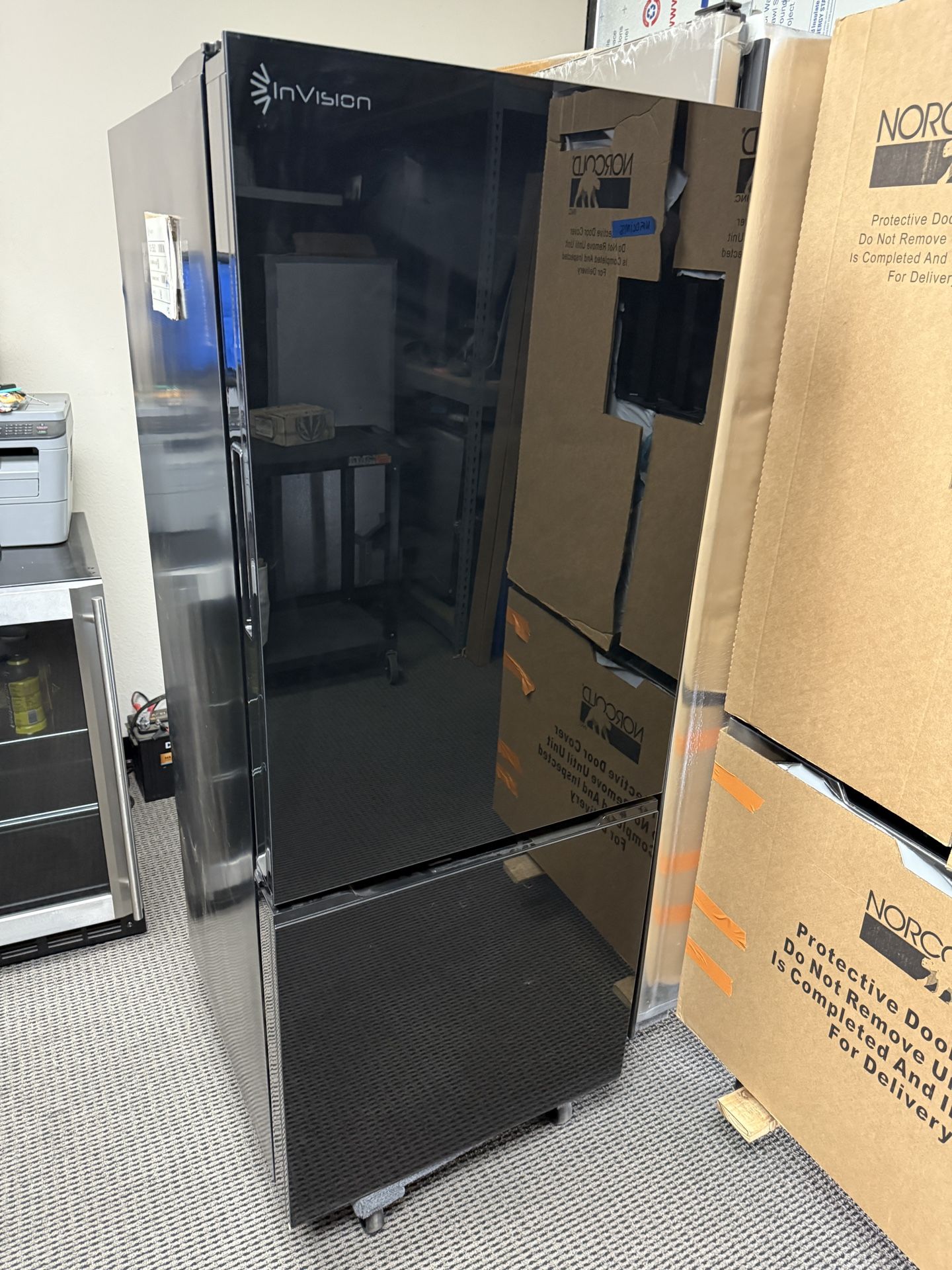 Invision 10.7cu.ft. Dual compartment RV Refrigerator Dual Swing Hinge 12 Volt | Black