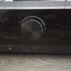 Yamaha TSR-700