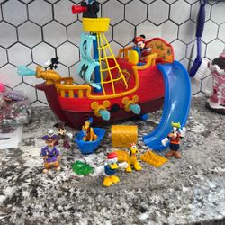 Mickey Mouse And Friends Pirate Ship