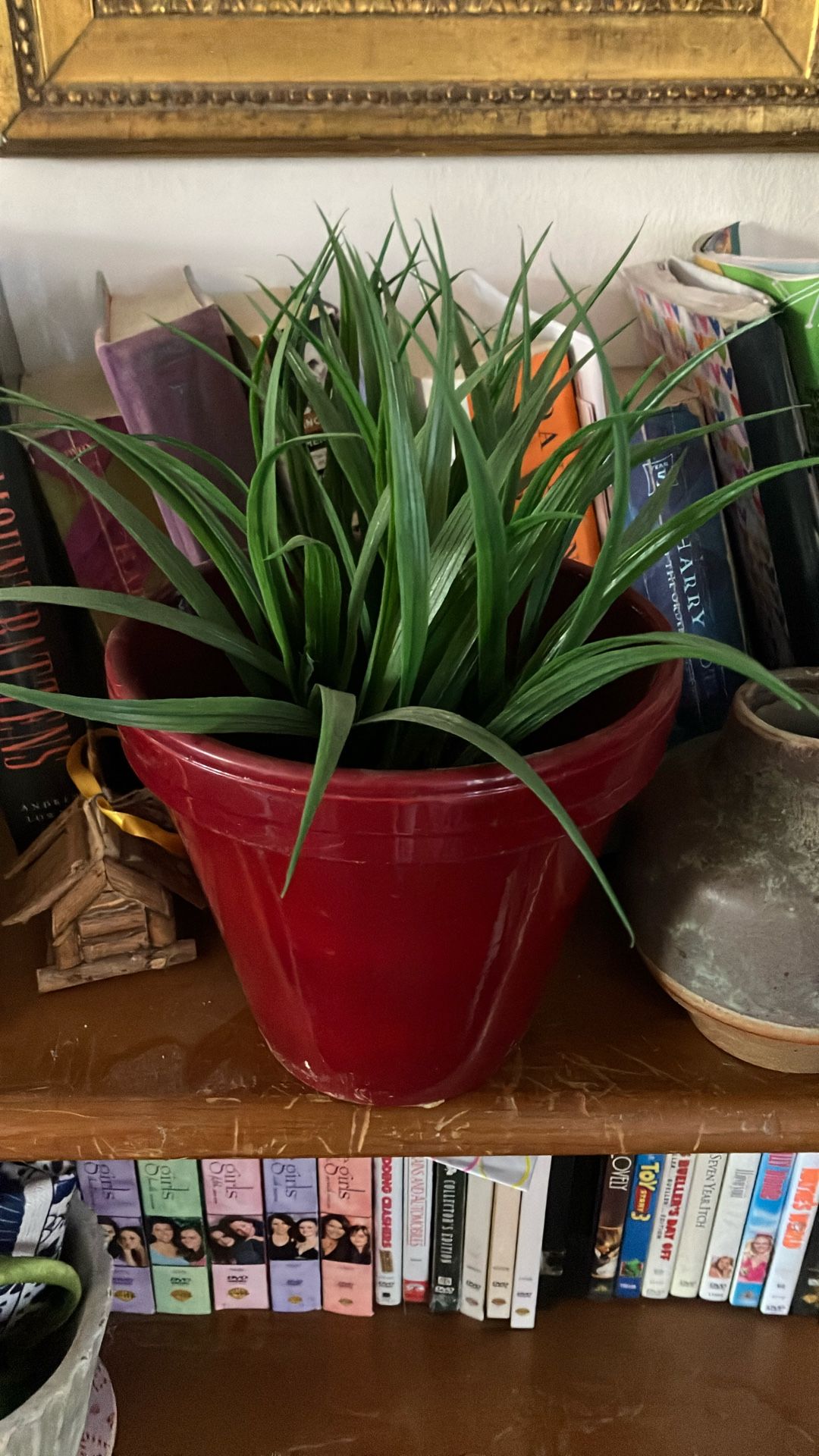 Red Pot W Faux Plant