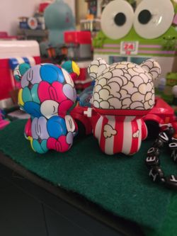 Squishy foam bears , popcorn and bubblegum