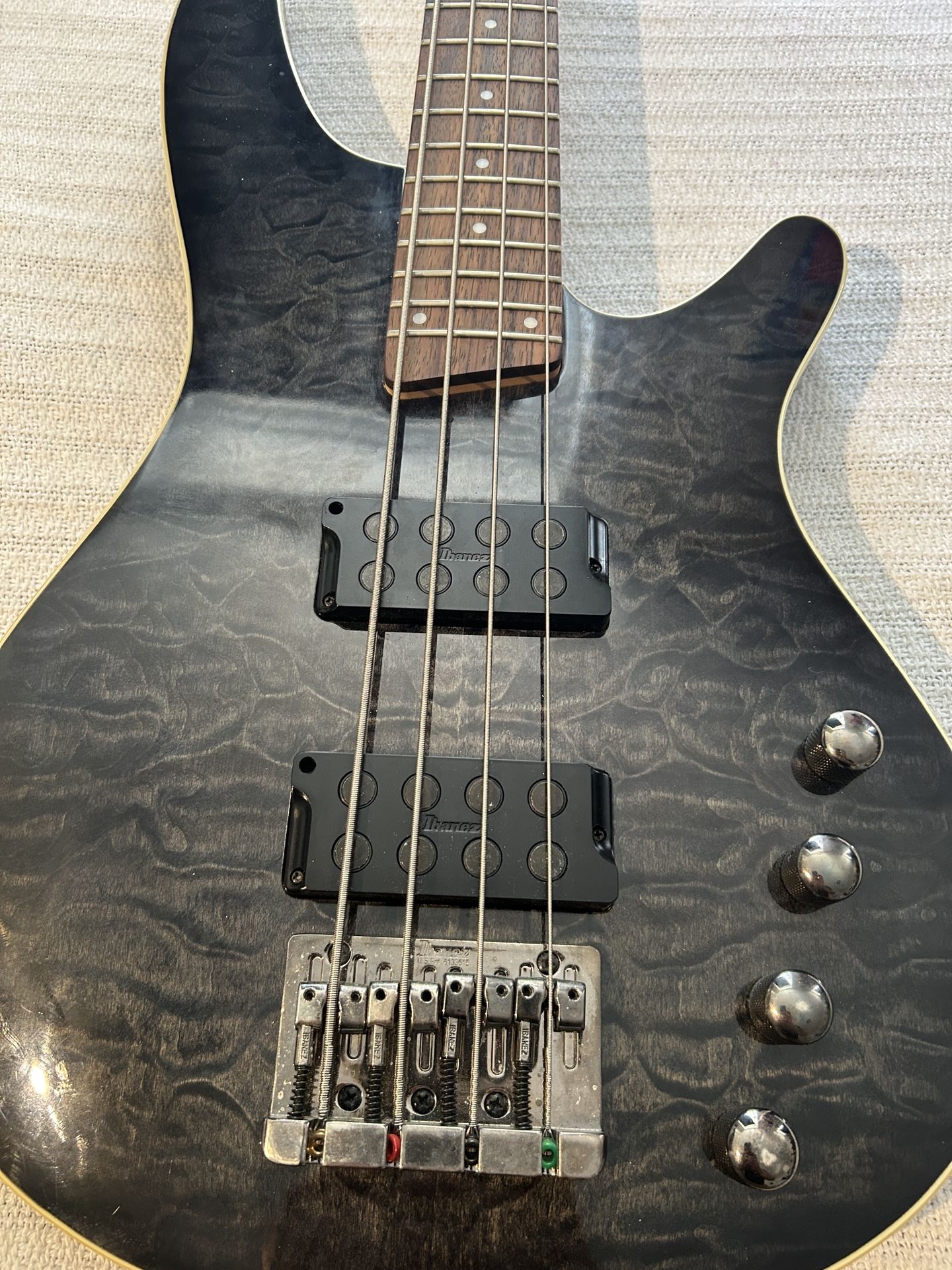 Ibanez