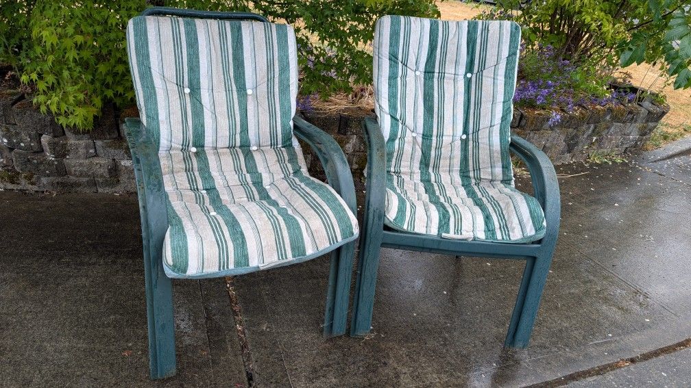 FREE Lawn Chairs