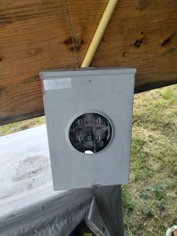200 a meter box w lever bypass