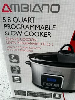 Slow cooker