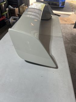 White Pearl Sti Style Wing