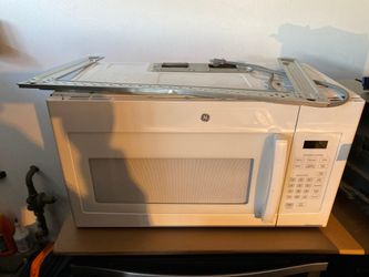 GE white top range microwave