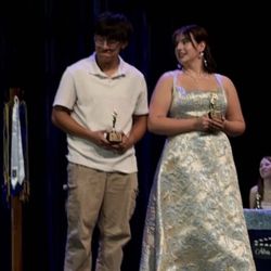 Windsor size 13 prom dress