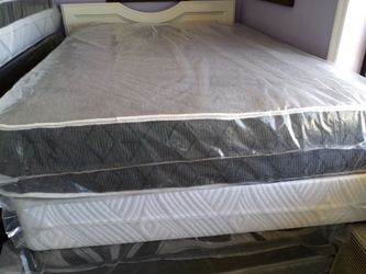 SERTA KING SIZE MATTRESS