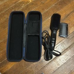 Straightener brush