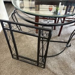 Table With Matching Mirror 