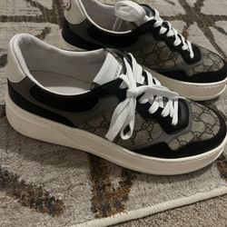 Gucci Shoes Size 9