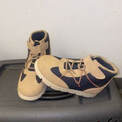 little boy shoes size 12c