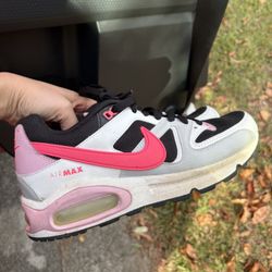 Women’s Air Max Nike Size 7.5 Sneakers 