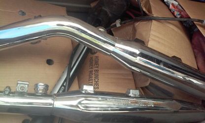 harley Davidson duel exhaust pipes