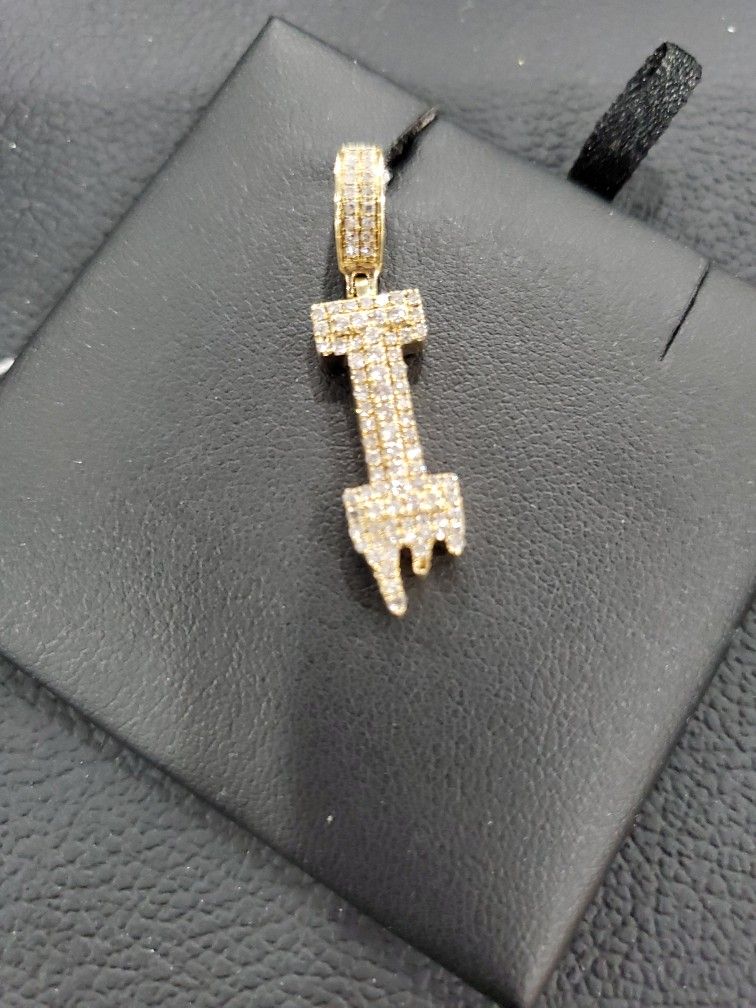 🧊DIAMOND 💎PENDANT