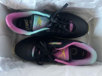 Reebok Classic Leather Smiley 50th Anniversary FZ5806 Unisex Men 8.5 Women 10 New "Core Black/Stinger Yellow/Ultraberry"