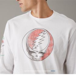 NWT AE Grateful Dead Long Sleeve Shirt