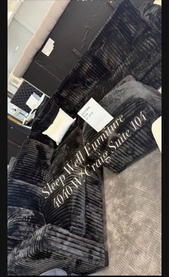 ✨️ Sectionals, 2pc Sofas ✨️ Furniture Queen Bedrooms, Dining Avail