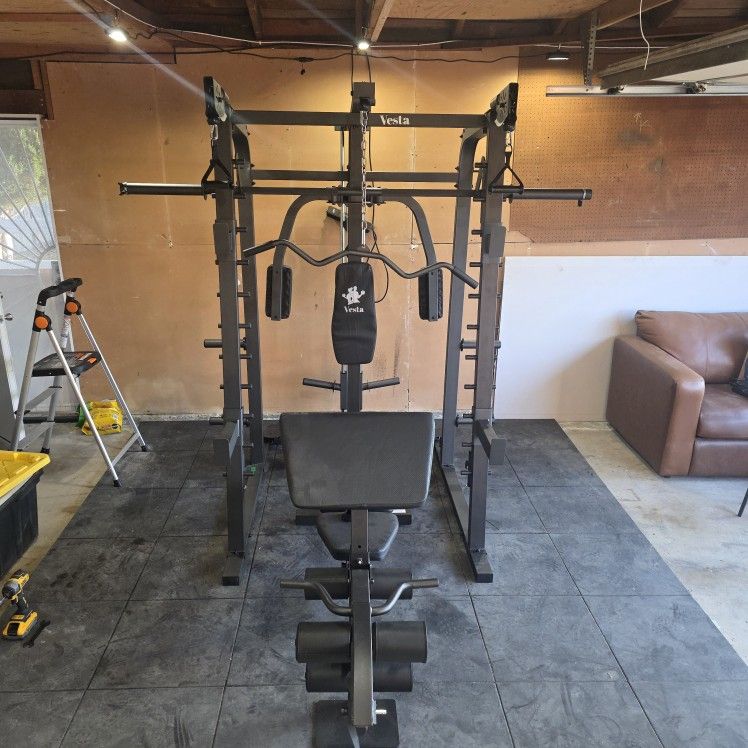 Smith Machine 2001 Multi Use Adj Bench Gym Equipment Fitness Squat Rack Excercise 🔴WEIGHTS AND BARBELL SOLD SEPARATELY 🔴 FREE DELIVERY 🚚