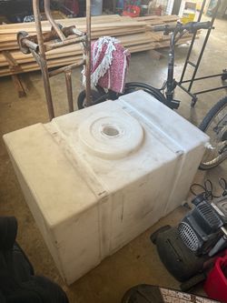 100 gallon tank