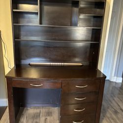 Desk With Hutch