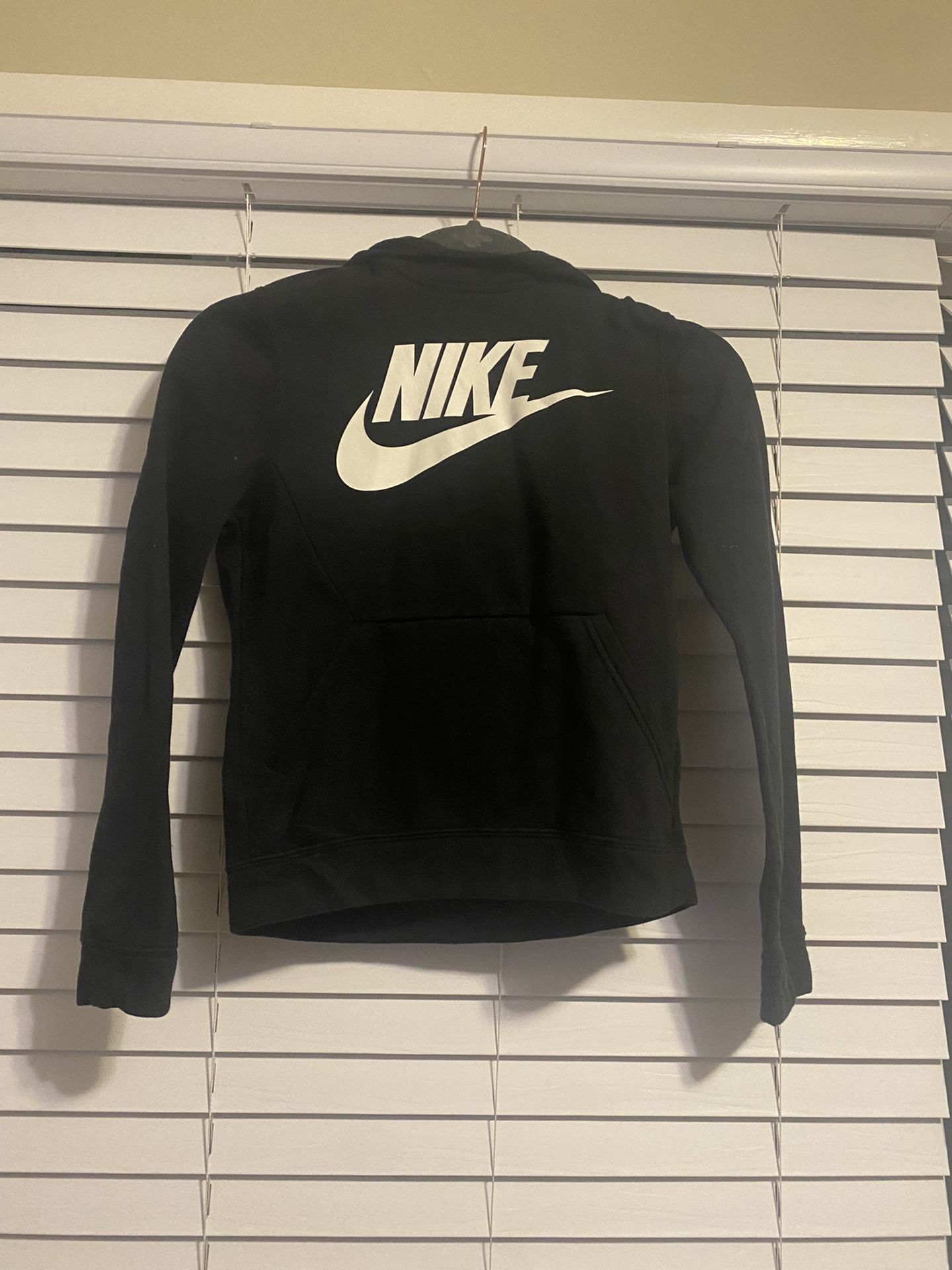 Nike Youth Medium Hoodie