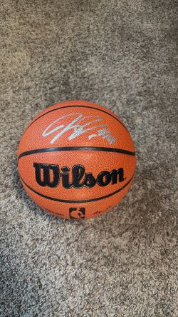 Julius Randle Signed Basketball