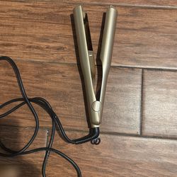 Flat iron twist hair curler