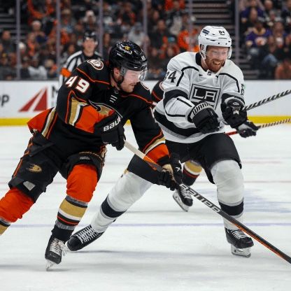 2 Anaheim Duck @ LA kings Suite Tickets